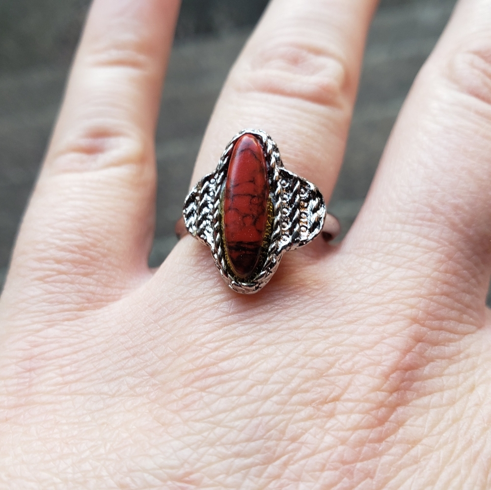 Adjustable Vintage Red Stone Costume Ring